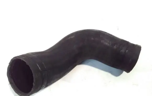 Nissan Primera Intercooler hose/pipe