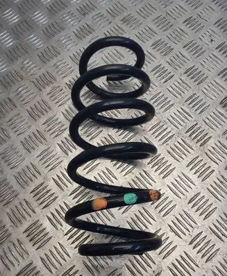 Toyota Avensis T270 Rear coil spring