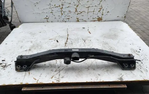 Volkswagen Touareg I Tow bar