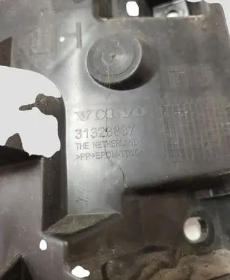Volvo S60 Rear bumper mounting bracket 31323837