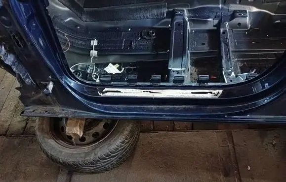 Audi A4 S4 B9 Sill 
