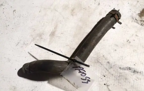 Mazda 5 Engine coolant pipe/hose