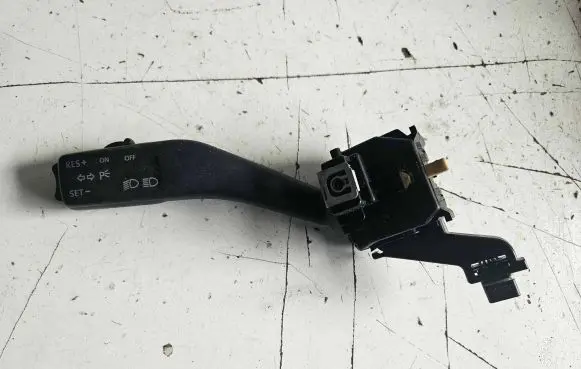 Skoda Octavia Mk2 (1Z) Indicator stalk 1K0953513A 01103501 10350161572280