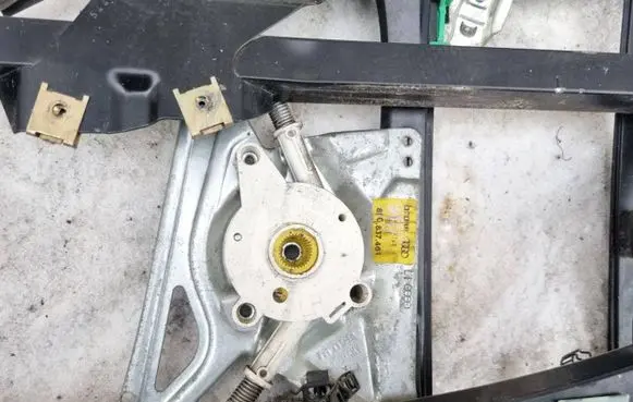 Audi A4 S4 B5 8D Sliding door window regulator with motor 8D0837461