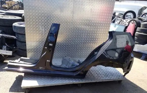 Rear quarter panel