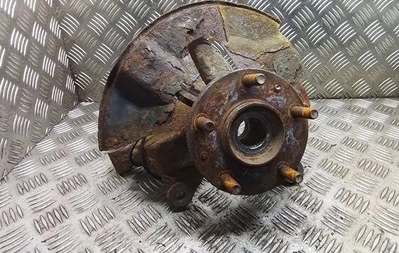 Mazda CX-7 Front wheel hub 