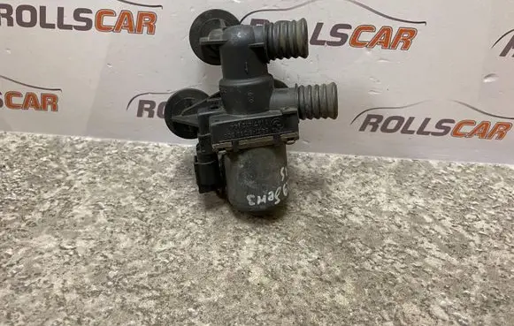 BMW 3 E46 Coolant heater control valve 64118369805 1147412144