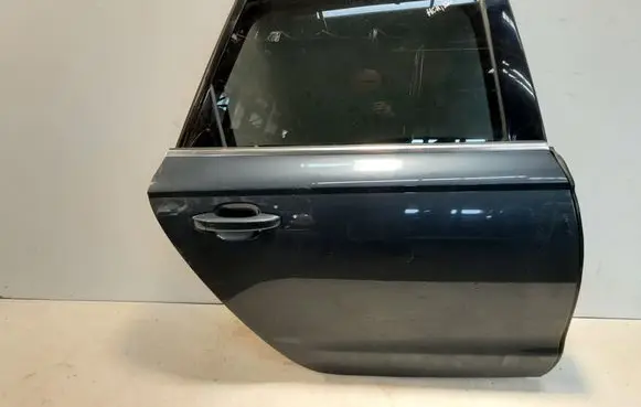 Rear door