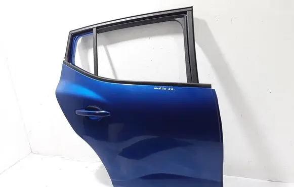 Dacia Sandero III Rear door 821016131R