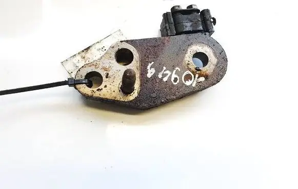 Toyota Corolla Verso AR10 Engine mounting bracket 0405