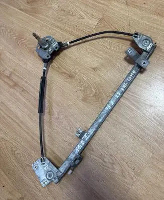 Audi 100 200 5000 C3 Front door manual window regulator 