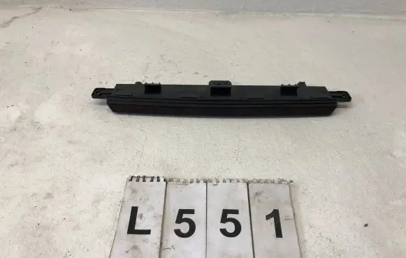 BMW X1 U11 Third/center stoplight 8494354