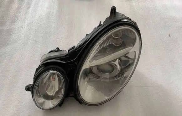 Mercedes-Benz E W211 Headlight/headlamp A2118202161 16156300LI