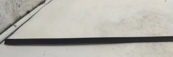Audi A3 S3 8L Front door glass trim molding 