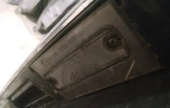 Subaru Legacy Number plate light 