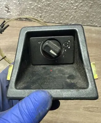 BMW 3 E30 Light switch 1394250