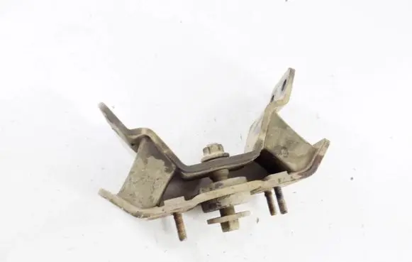 KIA Sorento Gearbox mounting bracket