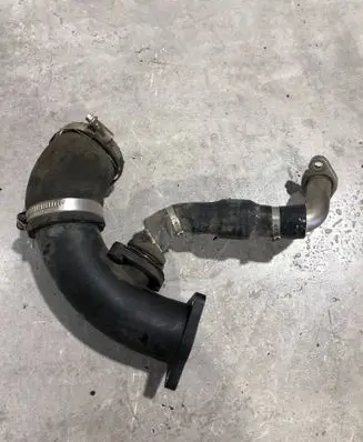 Volkswagen Polo V 6R Intercooler hose/pipe 04B145762B