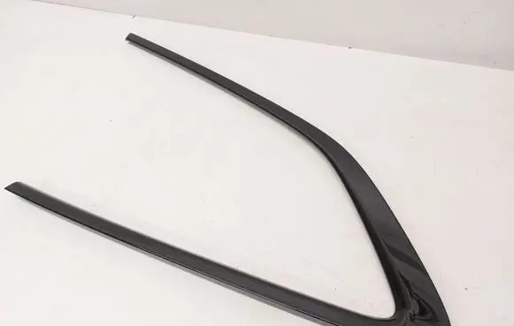 BMW 3 G20 G21 Rear side glass trim 7470033