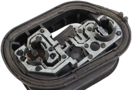 Seat Ibiza III (6L) Tail light bulb cover holder 6L6945258