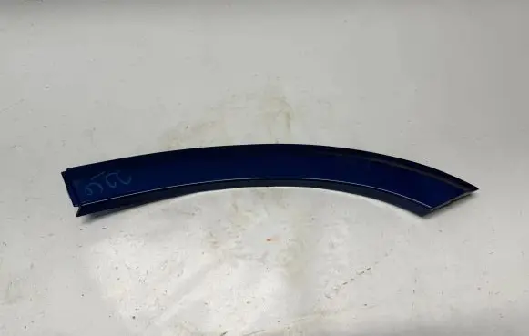 Mercedes-Benz GLB x247 Front bumper splitter molding A2477378300