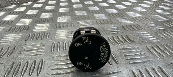 BMW X1 E84 Passenger airbag on/off switch 919688604