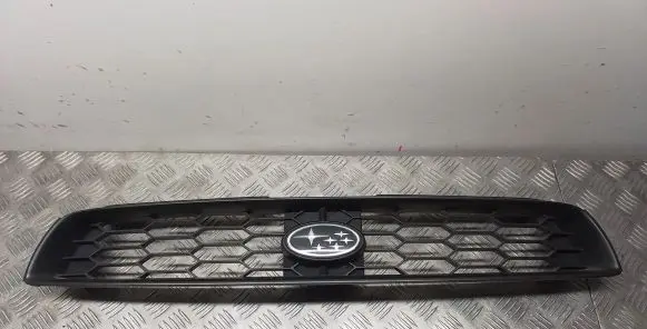 Subaru Impreza II Front grill 91121FE000
