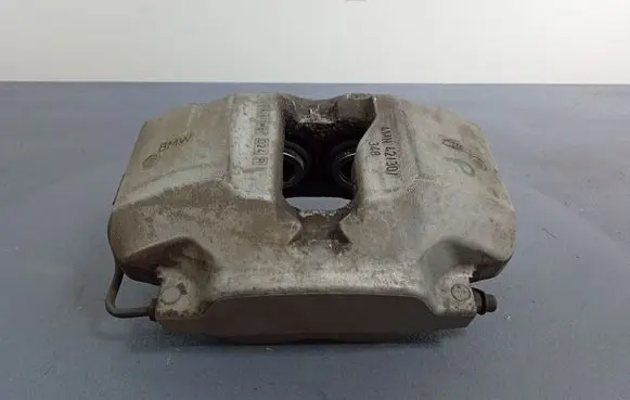 BMW X3 G01 Front brake caliper 6883734