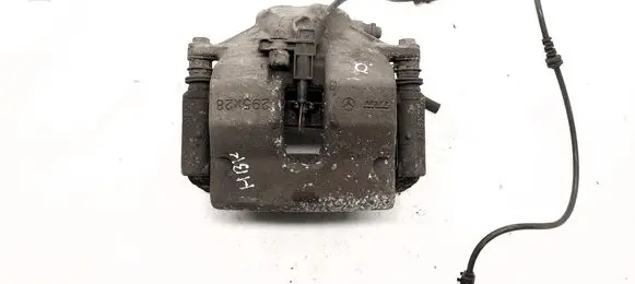 Mercedes-Benz E W212 Front brake caliper 