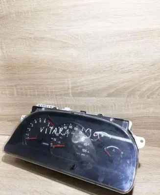 Suzuki Grand Vitara I Speedometer (instrument cluster) 1573901593 34100668R0