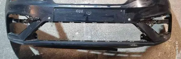 Seat Leon (5F) Front bumper 1428