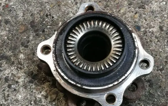 BMW 7 G11 G12 Rear wheel ball bearing 
