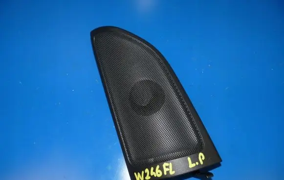Mercedes-Benz B W246 W242 Front door high frequency speaker