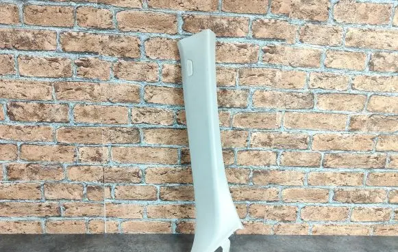 BMW 5 G30 G31 (A) pillar trim 7384526