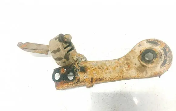 Toyota Avensis T250 Muffler mount bracket/holder 1756580030