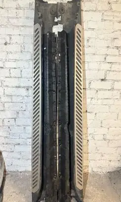 BMW X6 F16 Side skirt front trim 51777319865 7319866 7319856