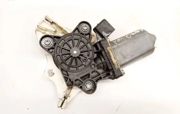 Mercedes-Benz C W203 Front door window regulator motor A2208204642