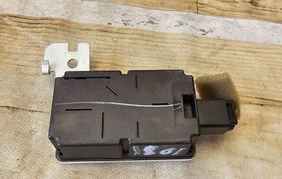 Keyless (KESSY) go control unit/module