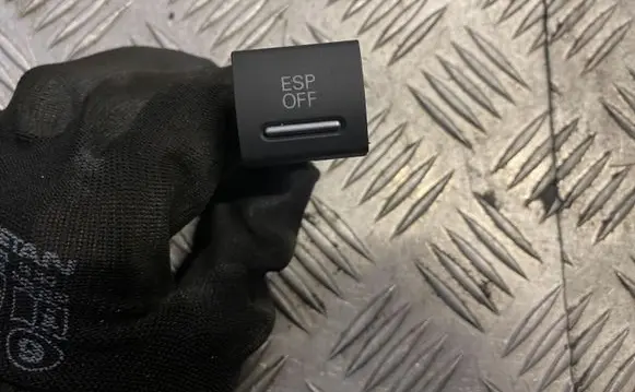 Audi A3 S3 8P ESP (stability program) switch 9751262