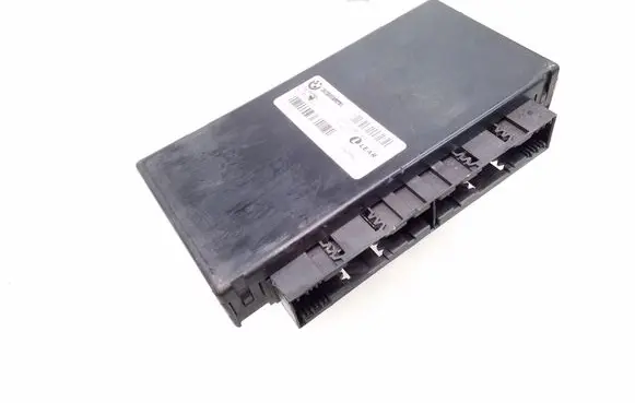 BMW 5 E60 E61 Gateway control module 6985363 61356985363