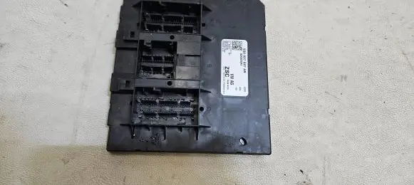 Volkswagen Tiguan Allspace Central body control module 5Q0937087AR