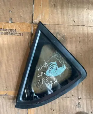 KIA Ceed Rear side window