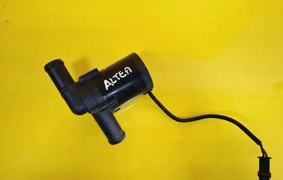 Seat Altea XL Electric auxiliary coolant/water pump 7.02073.10
