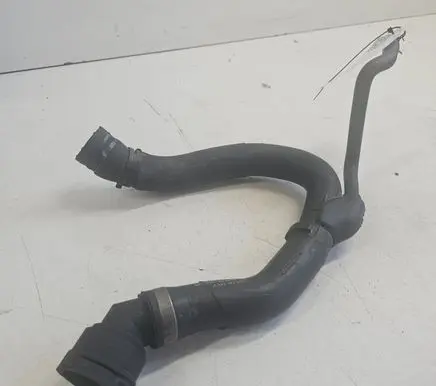 Audi A6 S6 C5 4B Engine coolant pipe/hose 8D0121101T