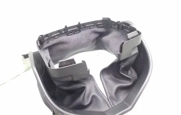 Steering wheel column trim