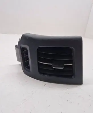 Toyota Prius (XW30) Dashboard side air vent grill/cover trim 5566047030 5568647020 5565047080