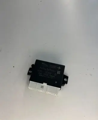 Jaguar F-Pace Parking PDC control unit/module HK8315C859AE