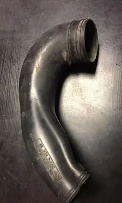 BMW 5 E39 Air intake hose/pipe 2246365