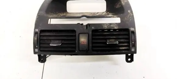 Toyota Avensis T250 Dash center air vent grill 8494