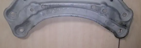 Volvo S60 Center/middle under tray cover 